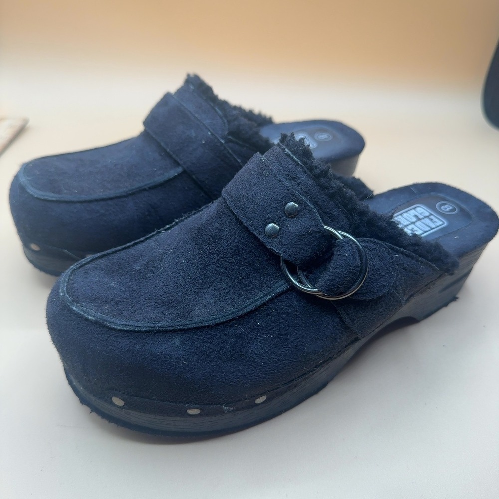 Faded Glory Clogs Mules Faux Suede Sherpa Lined Buckle Ring Black Women's Size 8